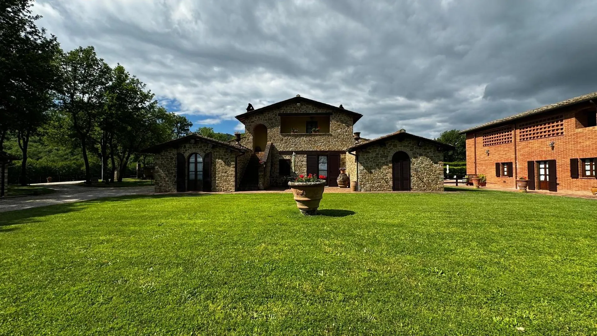 Agriturismo Legi Toscana Pietraviva 0*,  Italy