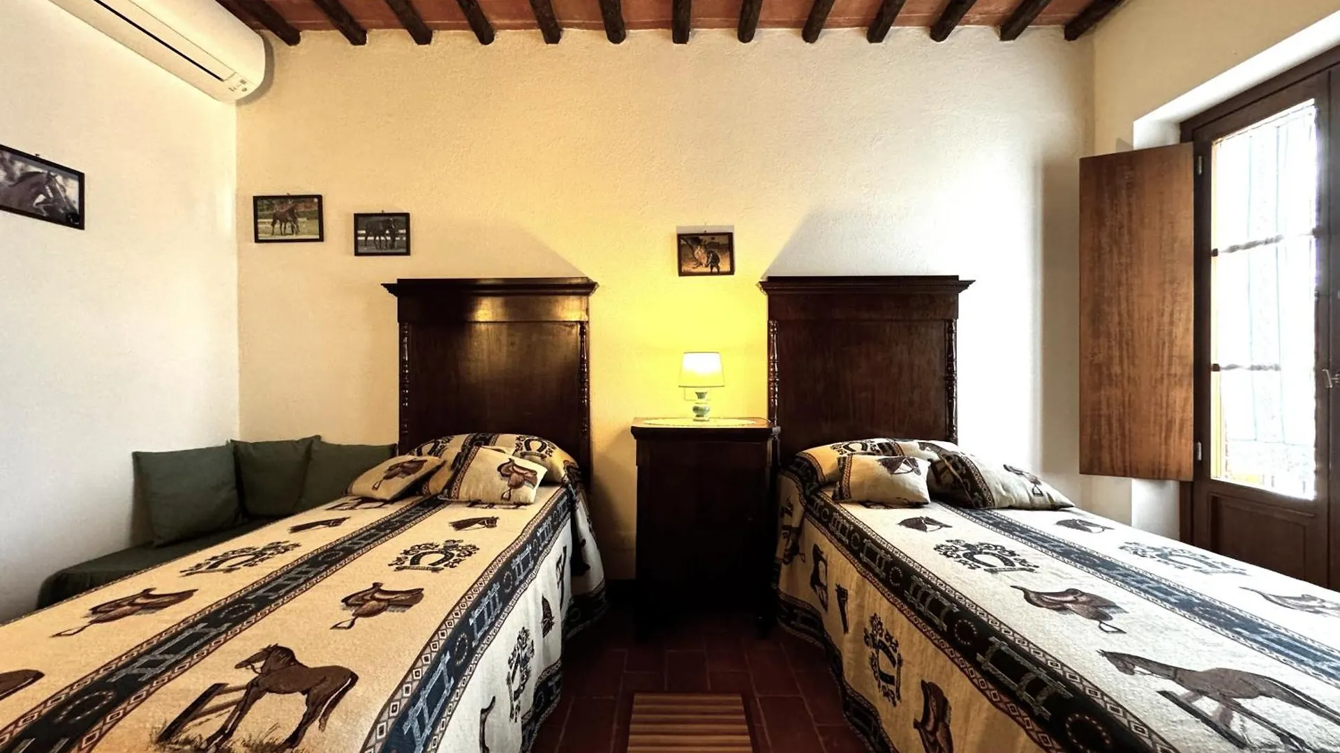 Agriturismo Legi Toscana Pietraviva Italy